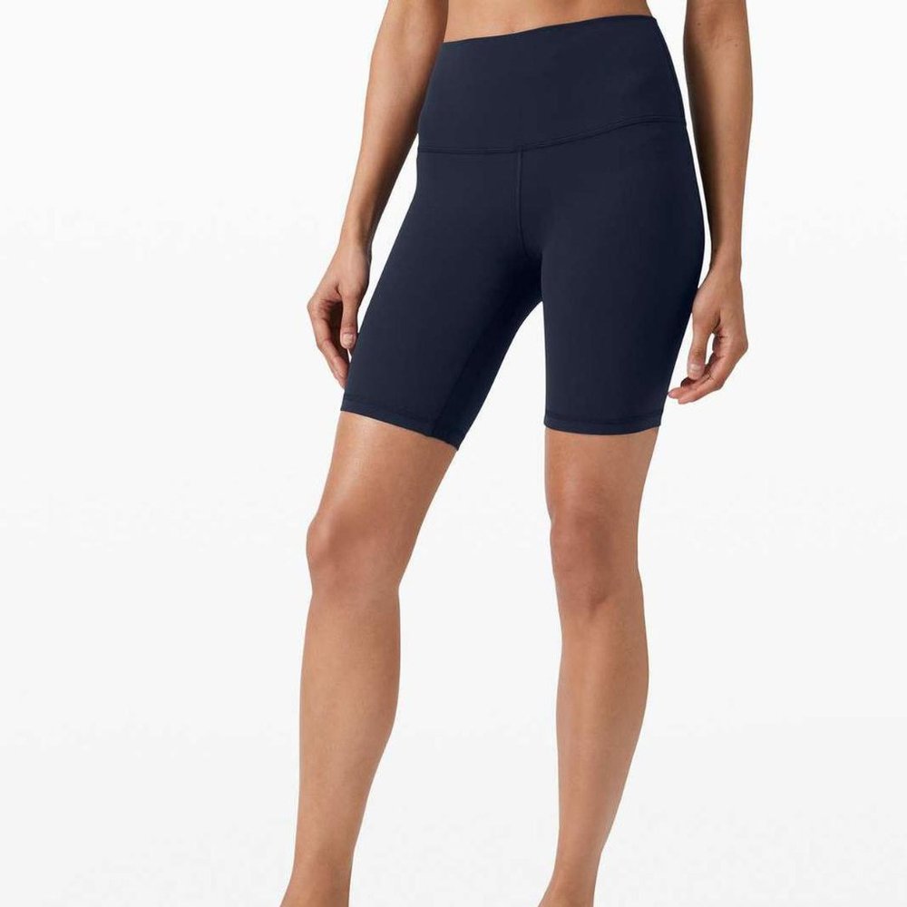 Lululemon 8" Align shorts in true navy